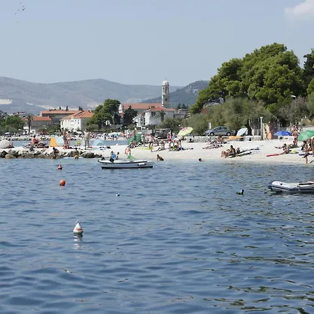 Luxurious Three Bedrooms With Two Terraces Kastela