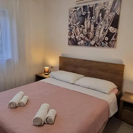 Luxurious Three Bedrooms With Two Terraces * Kaštela